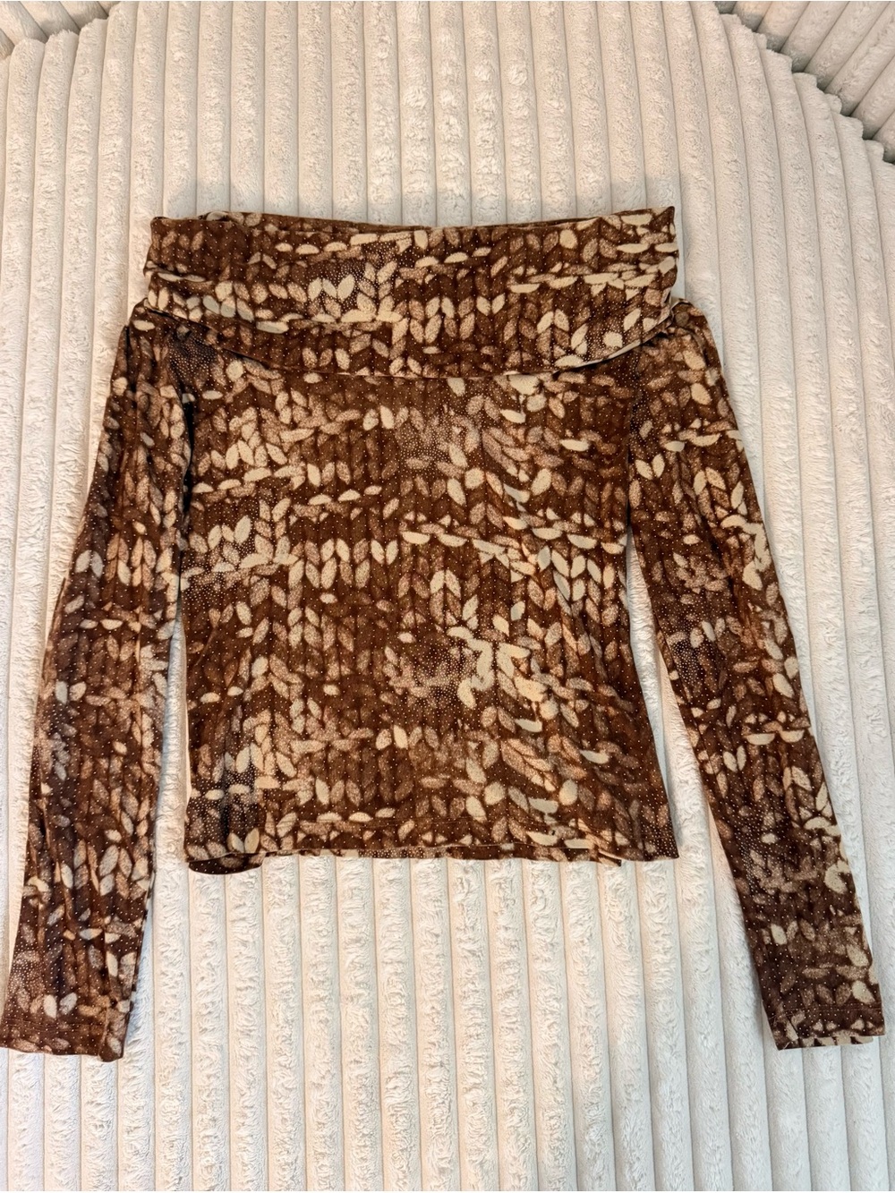 Women’s Off-Shoulder Brown Cream long sleeve top